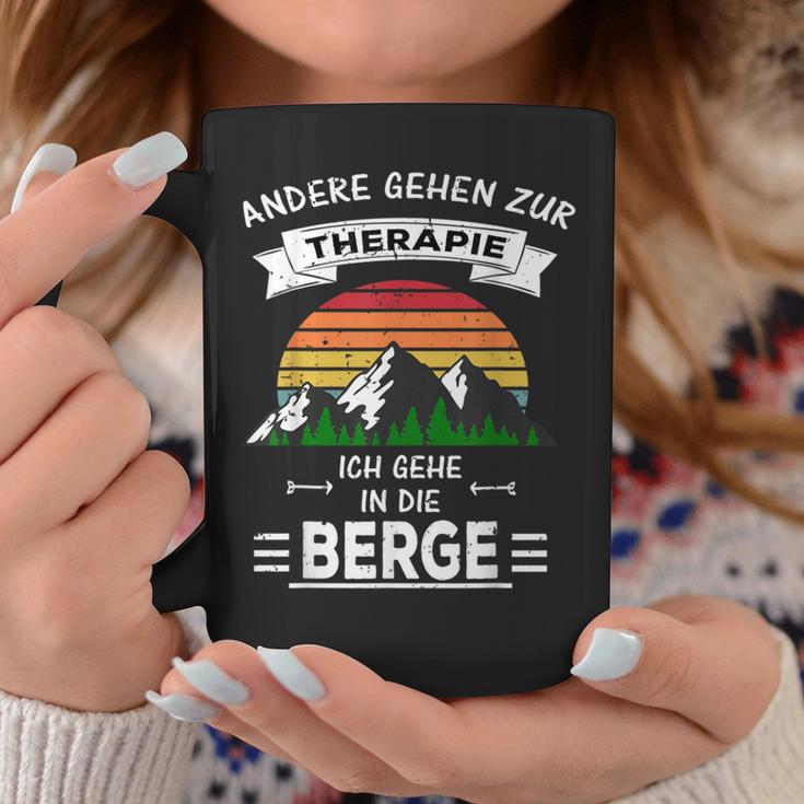 Others Go To Therapie Ich Gehe In Die Berge Tassen Lustige Geschenke