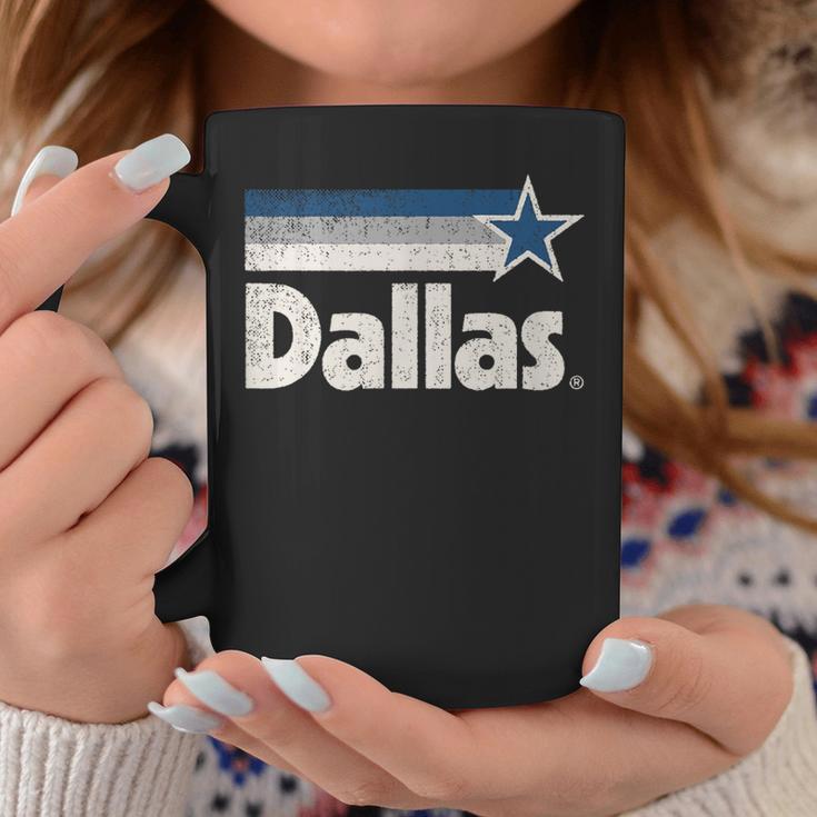 Vintage Dallas Texas City Strong Dallas Tx Blue Stripes Star Tassen Lustige Geschenke