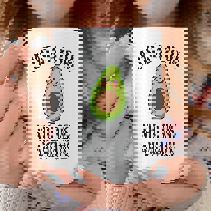 Just A Girl Who Loves Avocados Taza de café Regalos divertidos
