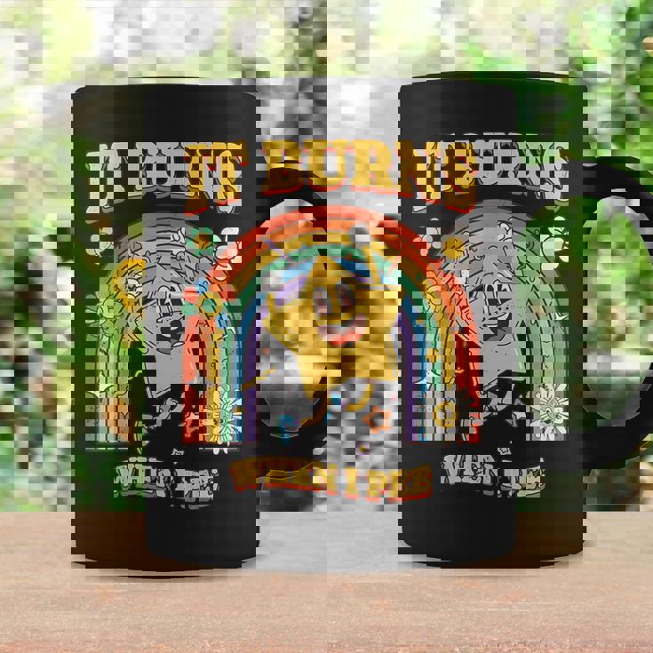 It Burns When I Pee Saying Sarcastic Coffee Mug Gifts ideas