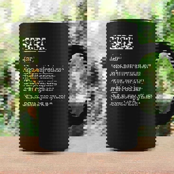 Definición De Sara Nombre Personalizado Sara Divertido Cumpleaños Cuello Taza de café Ideas de regalos