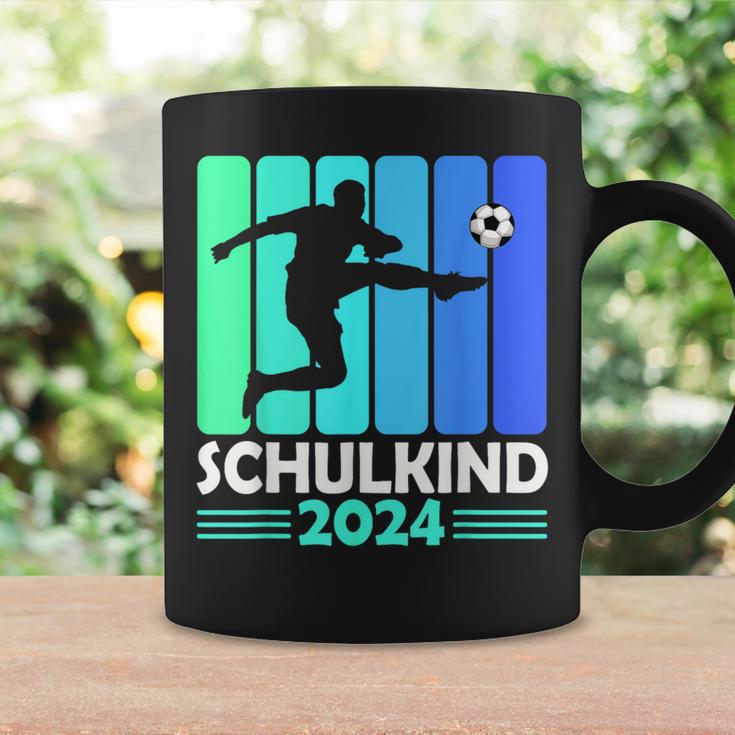 First Day Of School Schulkind 2024 Schulanfang Junge Fussball Tassen Geschenkideen