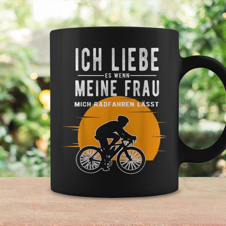 Ich Liebe Meine Frau Wenn Sie Mich Radfahren Lässt Lässt Tassen Geschenkideen