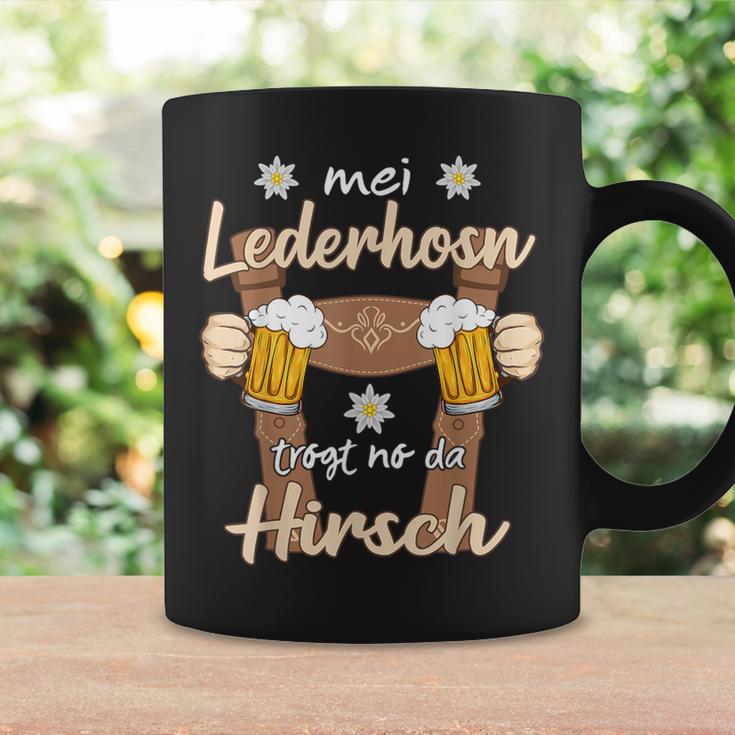 Mei Lederhosn Trogt No Da Hirsch Saufen Oktoberfest Tassen Geschenkideen