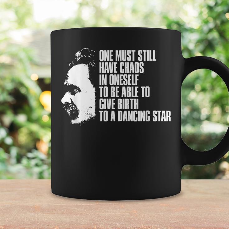 With Nietzsche Quote Man Muss Das Chaos In Self Tassen Geschenkideen