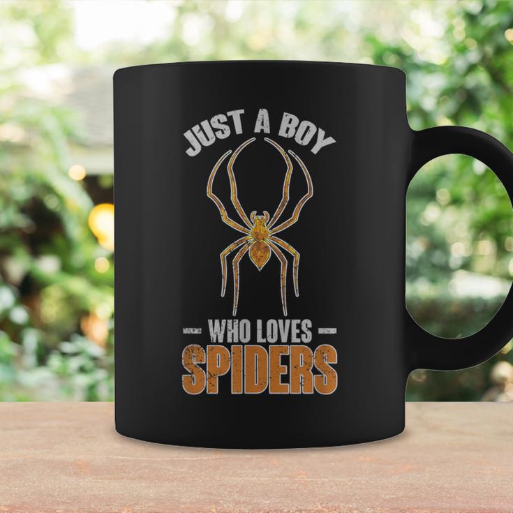 Nur Ein Junge Der Spinnen Liebt Arachnide Spider Tassen Geschenkideen