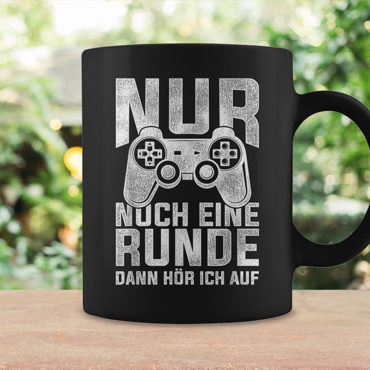 Nur Noch Eine Runde Dann Hör Ich Auf Gamer Gocker Tassen Geschenkideen