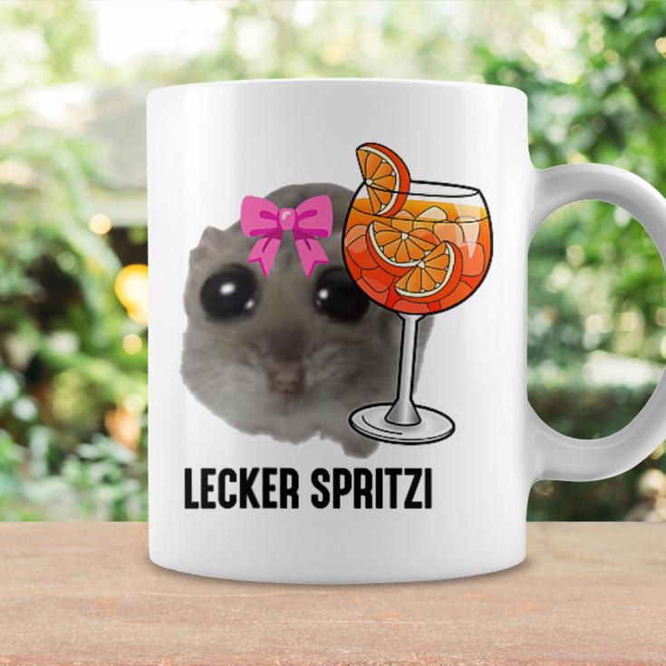 Delicious Spritzi X Sad Hamster Meme Girl Hallöchen Aperölchen Tassen Geschenkideen