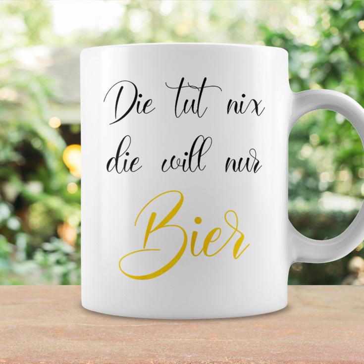 Women's Die Tut Nix Die Will Nur Beer Saufen Alcohol Party Women's Tassen Geschenkideen