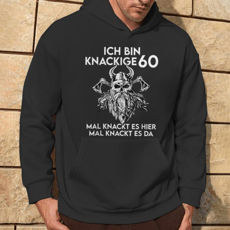 60Th Birthday Man Endlich 60 Jahre Knackige 60 Kapuzenpullover Lebensstil