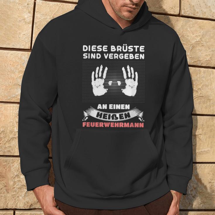 Diese Brüste Sindergeben Feuerwehrmann Beruf German Kapuzenpullover Lebensstil