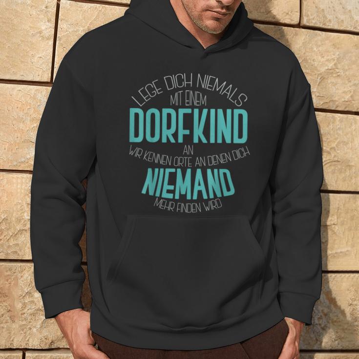 Dorfkind Lege Dich Niemals Mit Einem Dorfkind An Kapuzenpullover Lebensstil