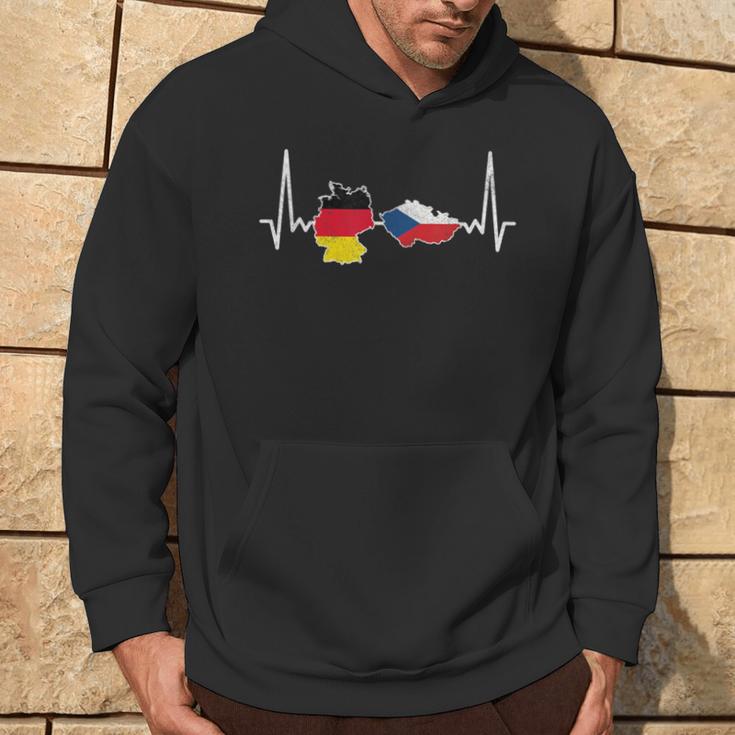 German Czech Flag Heart Lineintage Kapuzenpullover Lebensstil