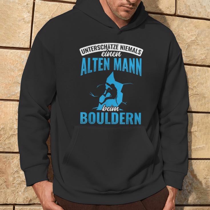 Old Man Bouldering Climbing Pensioner Boulderer Kapuzenpullover Lebensstil