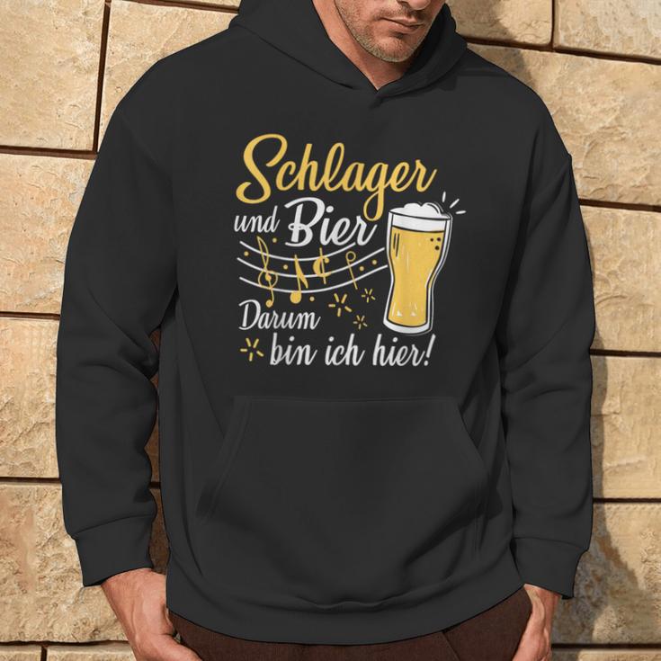 Schlager Und Bier Darum Bin Ich Hier Schlagerparty Costume Kapuzenpullover Lebensstil