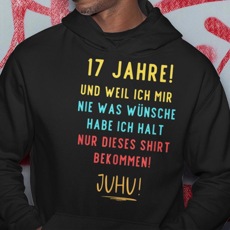 17Th Birthday Decoration For Someone Der Sich Nichts Wünscht Kapuzenpullover Lustige Geschenke