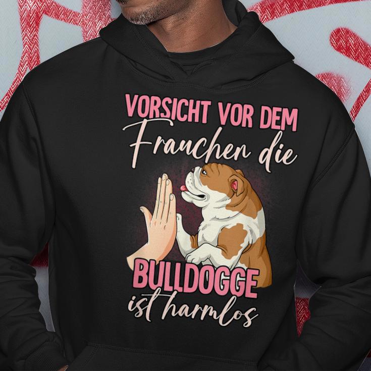 Beware Of The Frauchen Bulldog Kapuzenpullover Lustige Geschenke