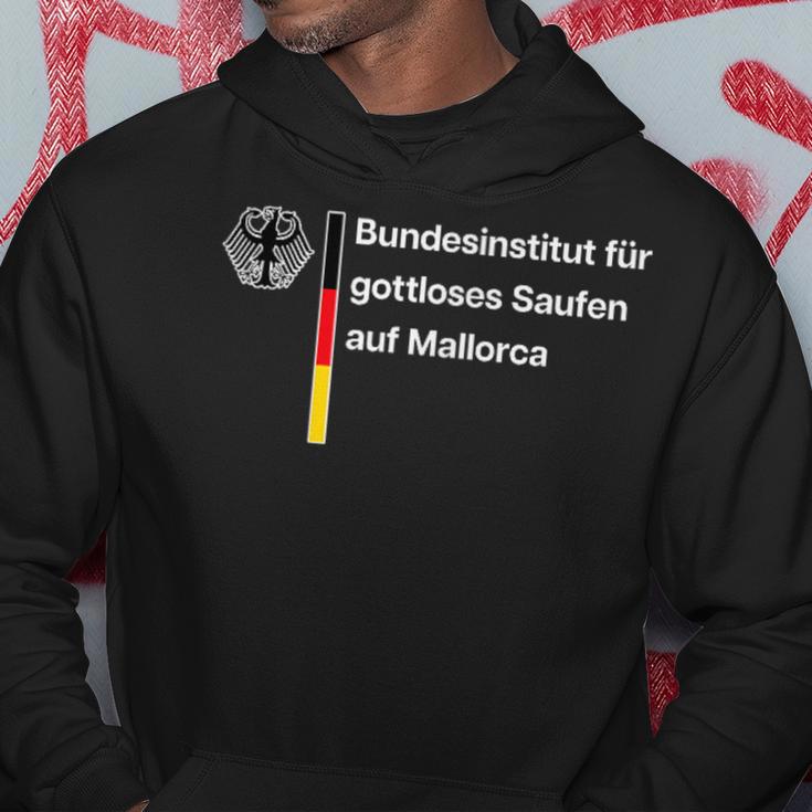 Bundesinstitut Für Gottloses Saufen Auf Mallorca Malle Kapuzenpullover Lustige Geschenke