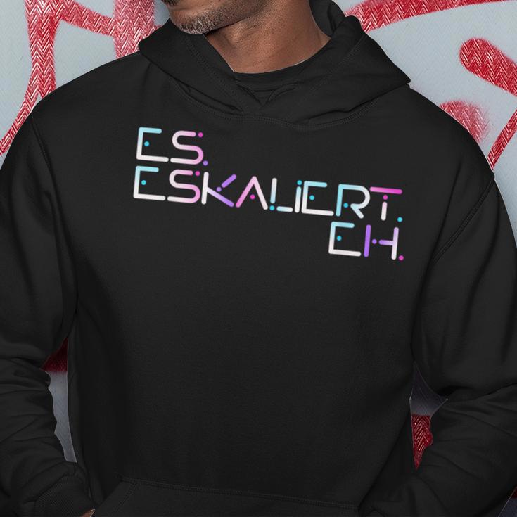 Es Escaliert Eh Raver Techno Hardbeat Party Es Escaliert Eh Kapuzenpullover Lustige Geschenke