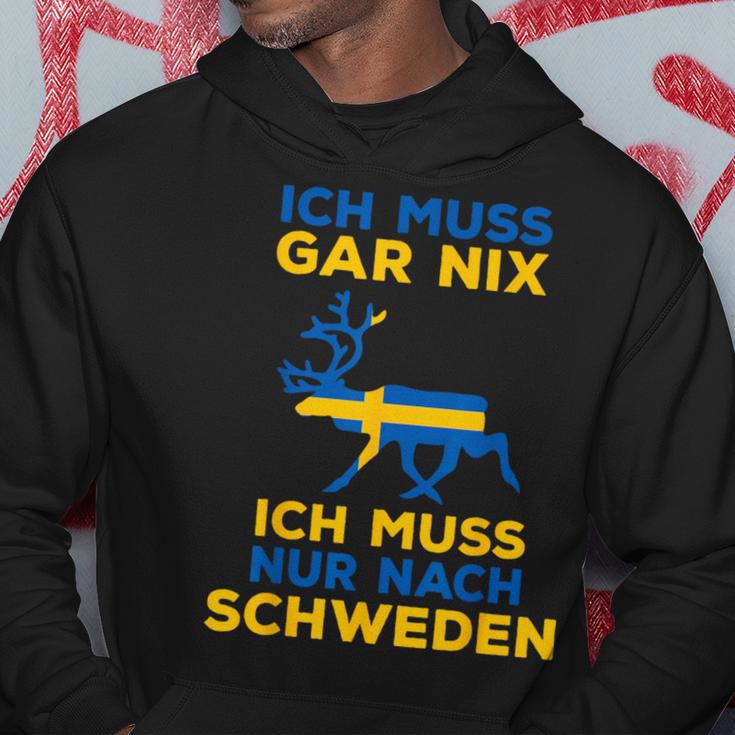 Ich Muss Nur Nach Sweden Scandinavia Nordlicht Kapuzenpullover Lustige Geschenke