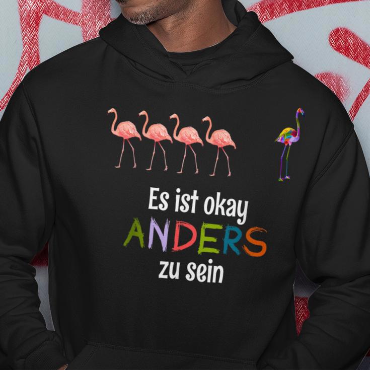 No Racism Es Ist Okay Anders Zu Sein Gegen Racism Kapuzenpullover Lustige Geschenke