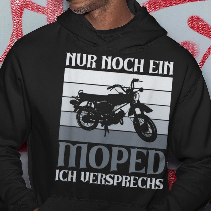 Nur Noch Ein Moped Ich Promise Simson Ddr 2 Taktintage Kapuzenpullover Lustige Geschenke