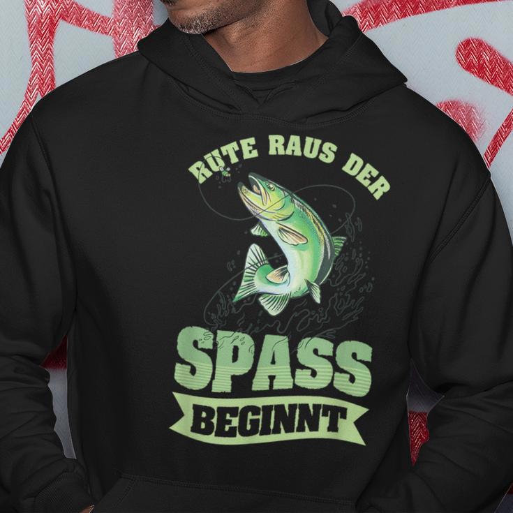 Rute Raus Der Spaß Beginnt Lustiger Angler Angeln Slogan Kapuzenpullover Lustige Geschenke