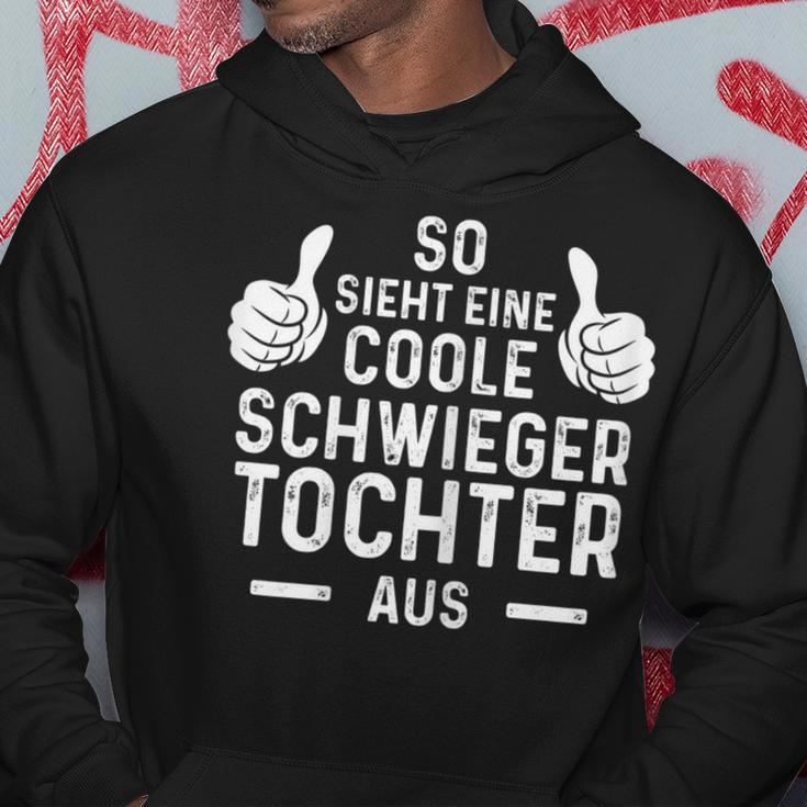 So Sieht Eine Coole Schwiegertter Kapuzenpullover Lustige Geschenke