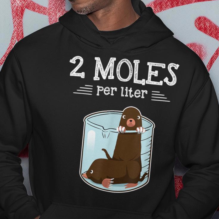 Two Moles Per Litre Science Humour Animal Pun Kapuzenpullover Lustige Geschenke