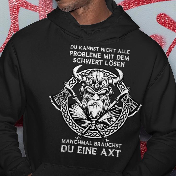 Valhalla Somemal Brauchst Du Eine Axt Son Of Odin Alhalla Kapuzenpullover Lustige Geschenke