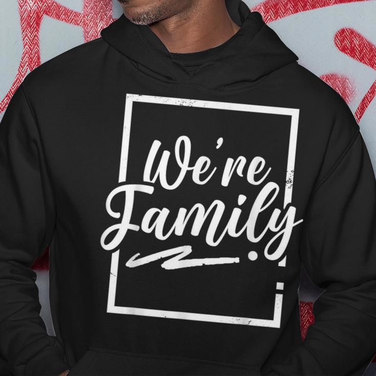 Wir Sind Eine Familie Familienreffen Relative Kapuzenpullover Lustige Geschenke