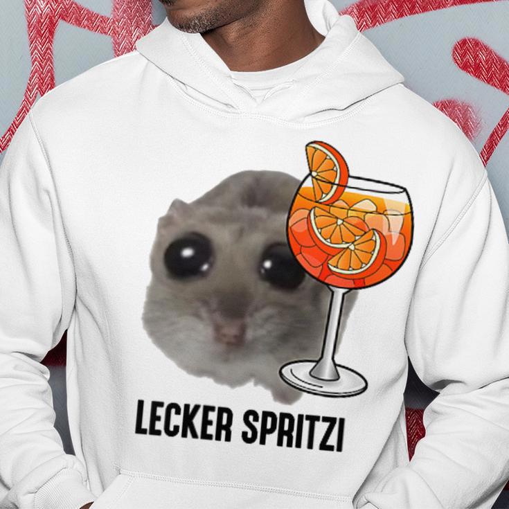 Delicious Spritzi X Sad Hamster Meme Boy Hallöchen Aperölchen Kapuzenpullover Lustige Geschenke