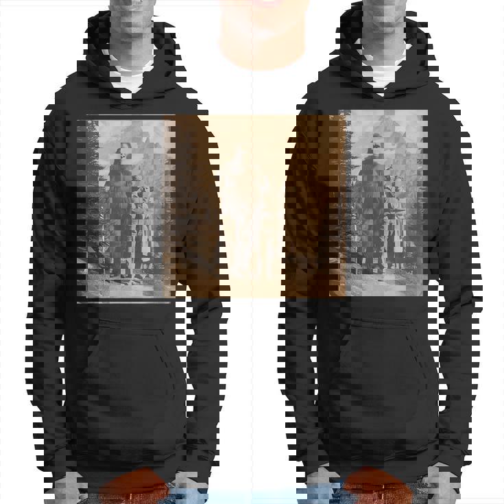 Bigfoot Photo Vintage Hiking Sasquatch Bigfoot Fans Hoodie