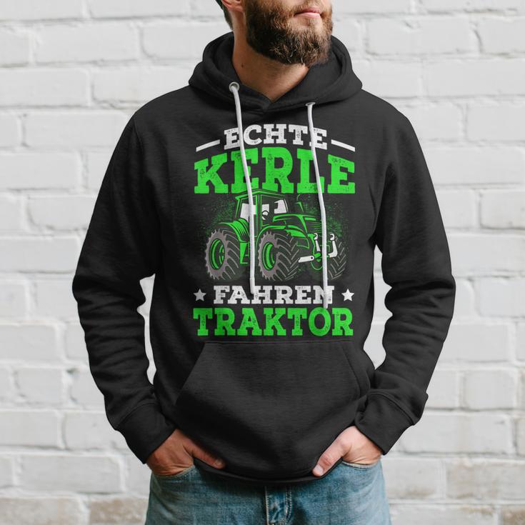 Echte Kerle Fahren Tractor Real Soccer Bunch Kapuzenpullover Geschenke für Ihn