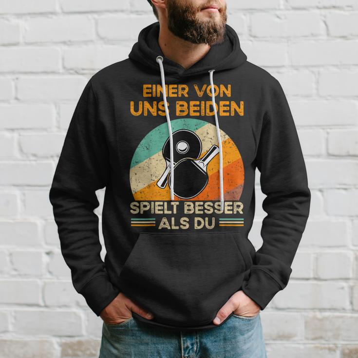 Eineron Uns Beiden Spielt Besser Als Du Tischten Kapuzenpullover Geschenke für Ihn