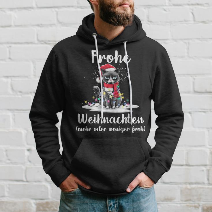 Frohe Weihnachten Grimmige Katzen Mehr Oder Weniger Froh Kapuzenpullover Geschenke für Ihn