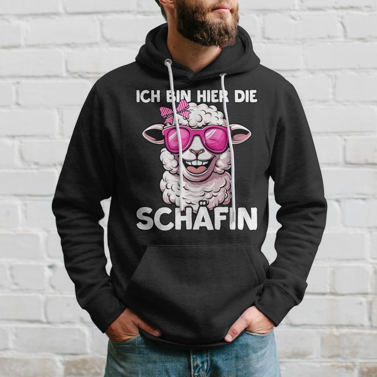 Ich Bin Hier Die Schäffin Kapuzenpullover Geschenke für Ihn