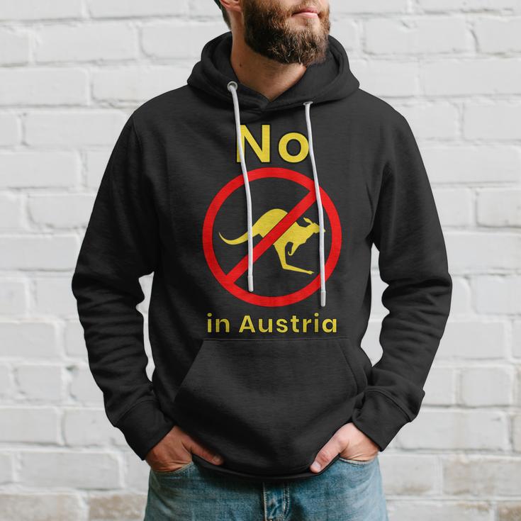 No Kangaroo In Austria No Kangaroo In Austria Kapuzenpullover Geschenke für Ihn