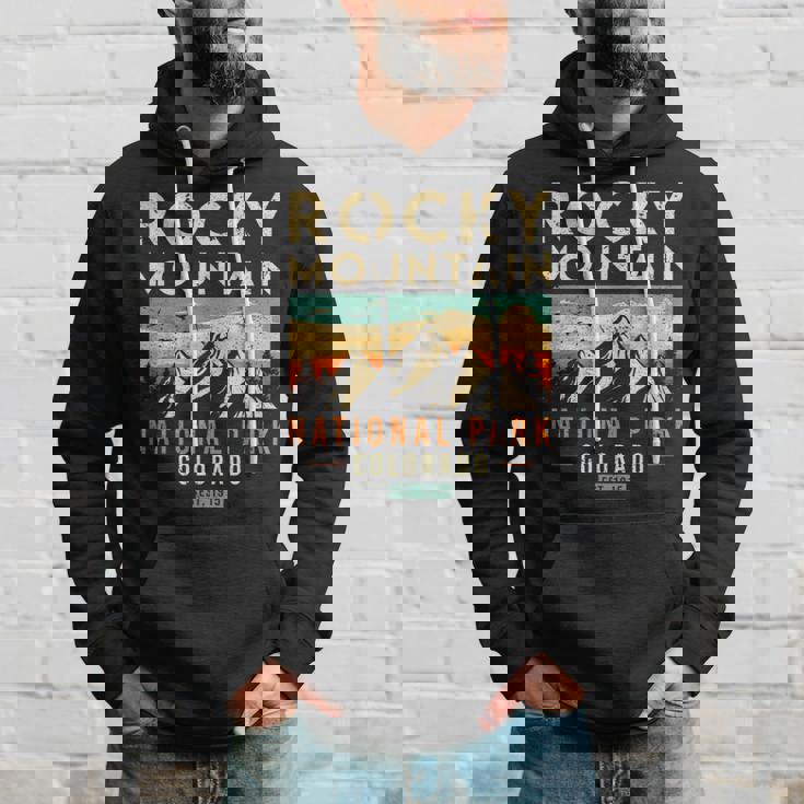 Rocky Mountain Est 1915 Colorado Vintage Retro National Park Hoodie Gifts for Him