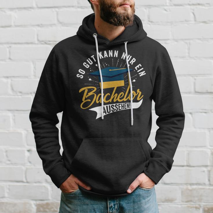 So Gut Kann Nur Ein Bachelor Look Bachelor Title Kapuzenpullover Geschenke für Ihn