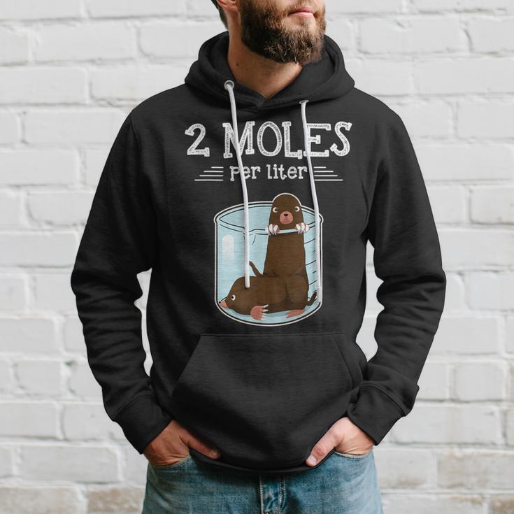 Two Moles Per Litre Science Humour Animal Pun Kapuzenpullover Geschenke für Ihn