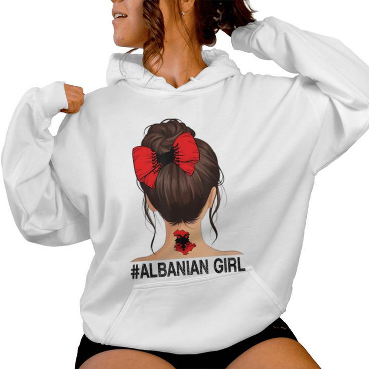 Albanian Girl Albania Flag Messy Bun Kapuzenpullover für Damen