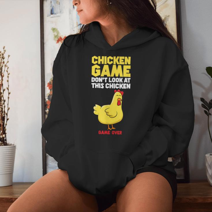 Chicken Game Schau Nicht Auf Das Huhn Kapuzenpullover für Damen Geschenke für Sie