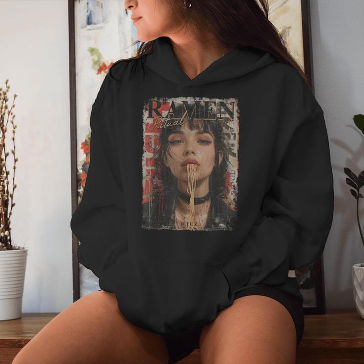 Pin Up Girl Ramen Noodle Anime Manga Asian Ramen Women Hoodie Thegiftio UK