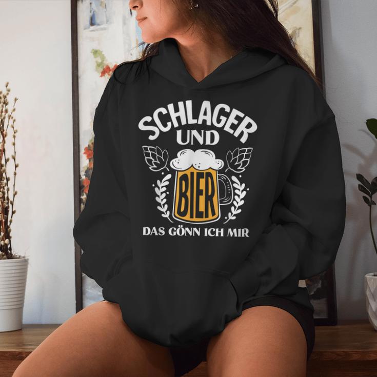 Schlager And Beer Das Gönn Ich Mir Schlagparty Costume Kapuzenpullover für Damen Geschenke für Sie