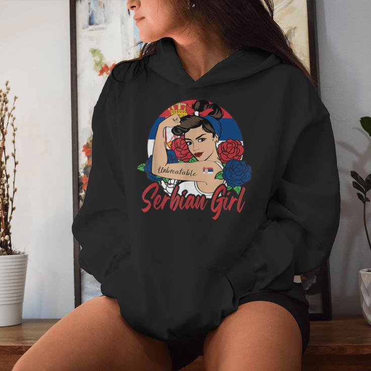 Serbian Girl Serbia Woman Serbs Flag Kapuzenpullover für Damen Geschenke für Sie