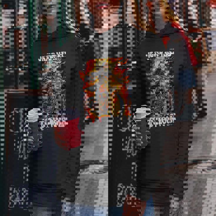 I've Never Talked To A Woman Cringe Skeleton Sudadera con capucha para mujer Regalos divertidos