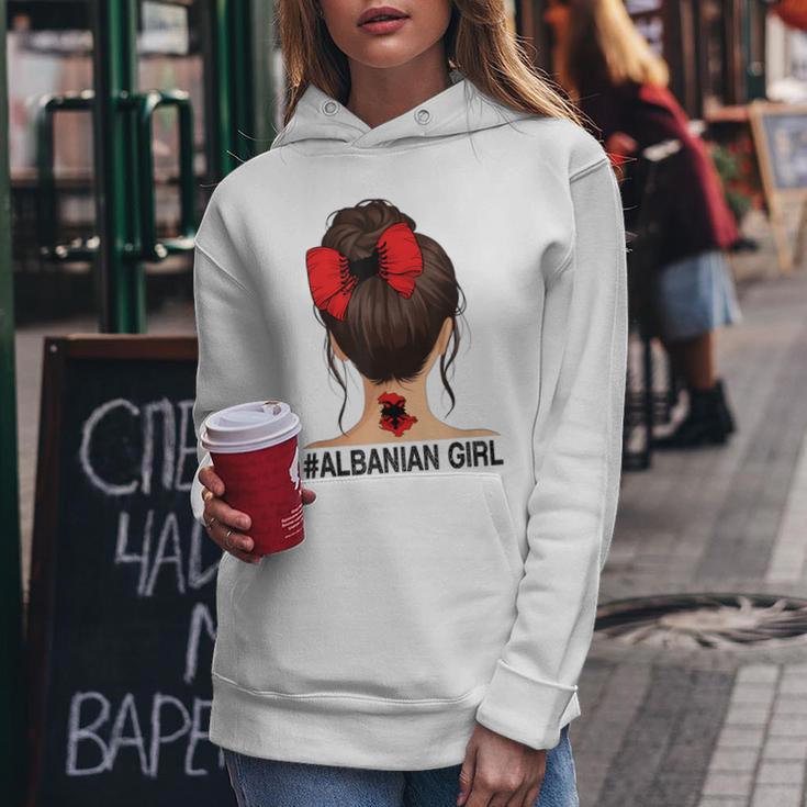 Albanian Girl Albania Flag Messy Bun Kapuzenpullover für Damen Lustige Geschenke