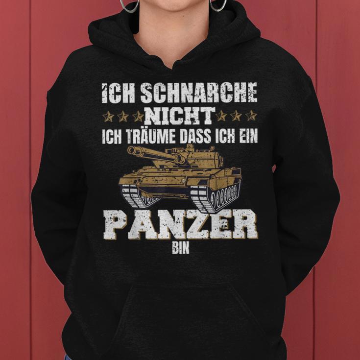 Ich Schnarche Nicht Ich Träumume Dass Ich Ein Panzer Bin S Kapuzenpullover für Damen