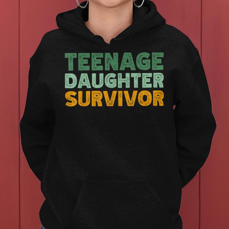 Nage Daughter Survivor Retro Kapuzenpullover für Damen